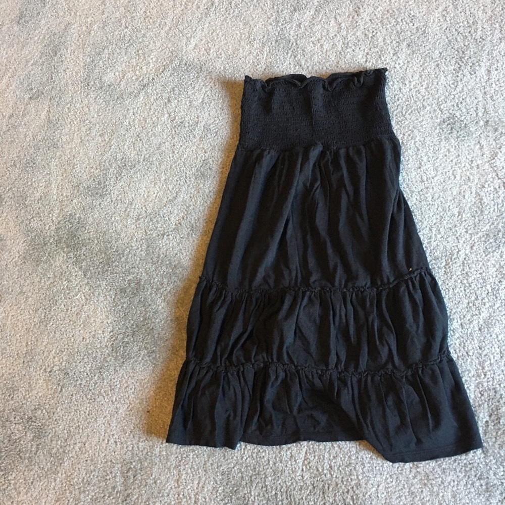 Black Express tube dress for hot weather